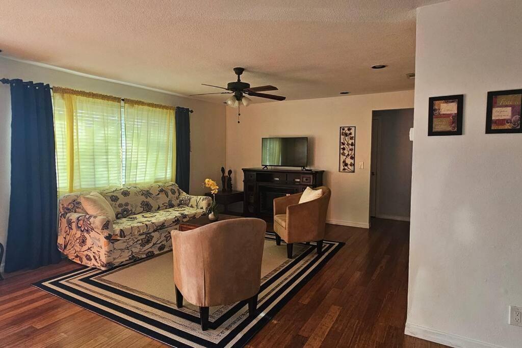 Cozy House Near The #1 Beaches In Fl! Apartment Clearwater Exterior photo