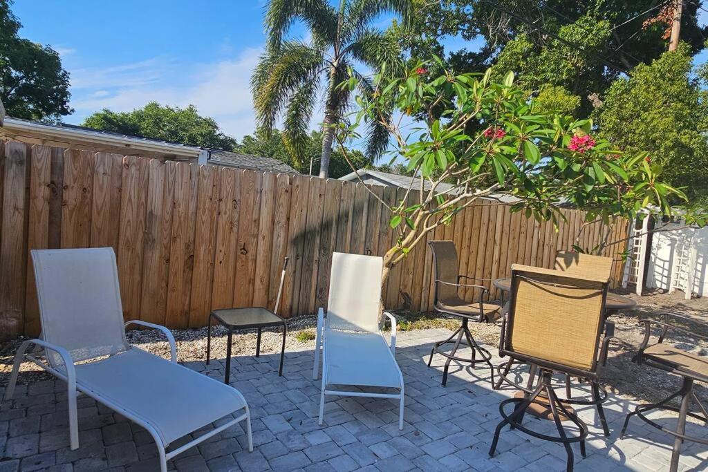 Cozy House Near The #1 Beaches In Fl! Apartment Clearwater Exterior photo