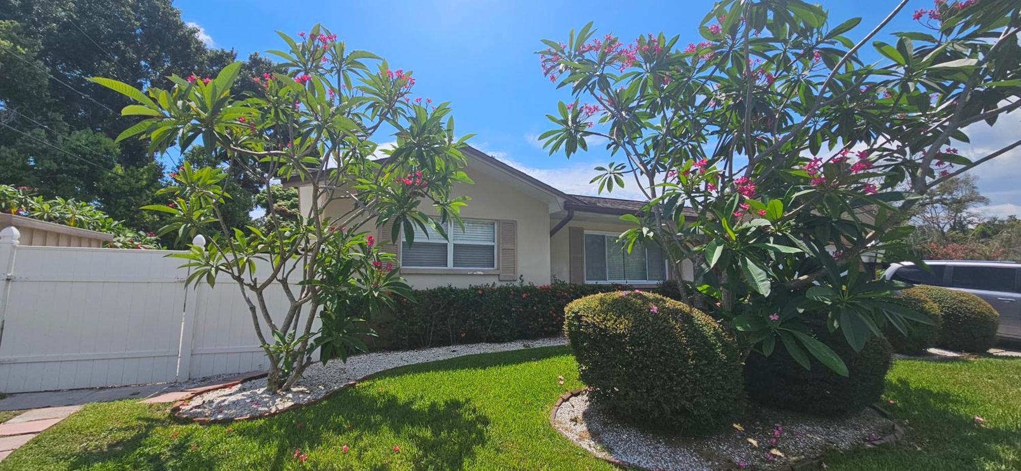 Cozy House Near The #1 Beaches In Fl! Apartment Clearwater Exterior photo